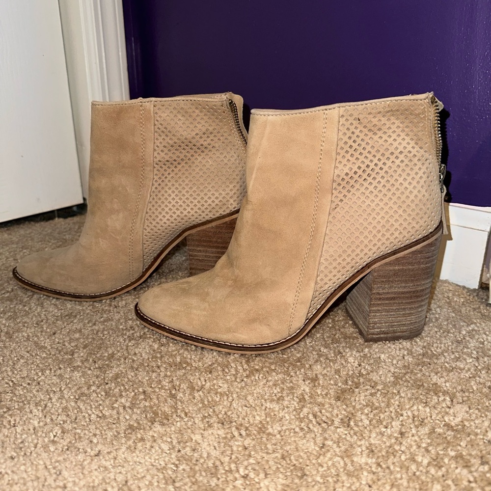 Steve Madden booties